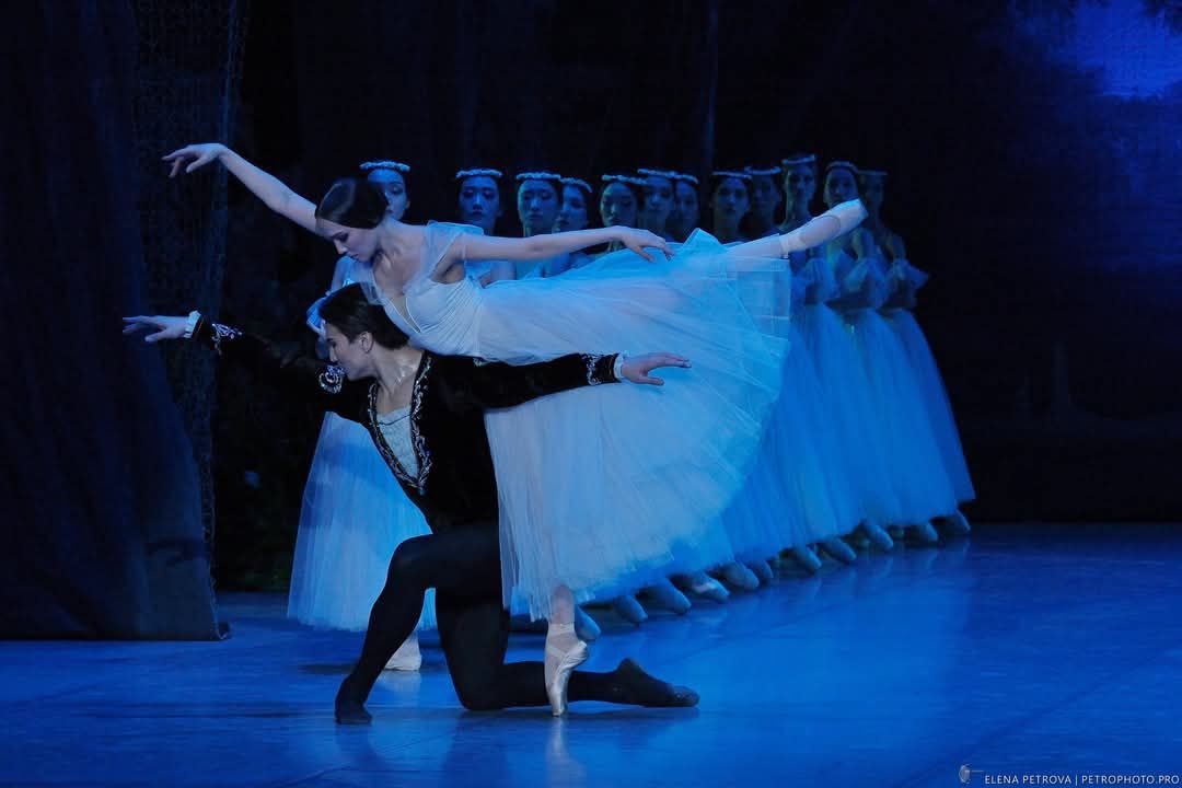 致我的导师萨乌列·拉赫梅多娃的感谢