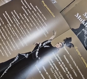 歌剧演唱家玛伊拉·穆哈梅德克孜在巴黎举办了个人音乐会