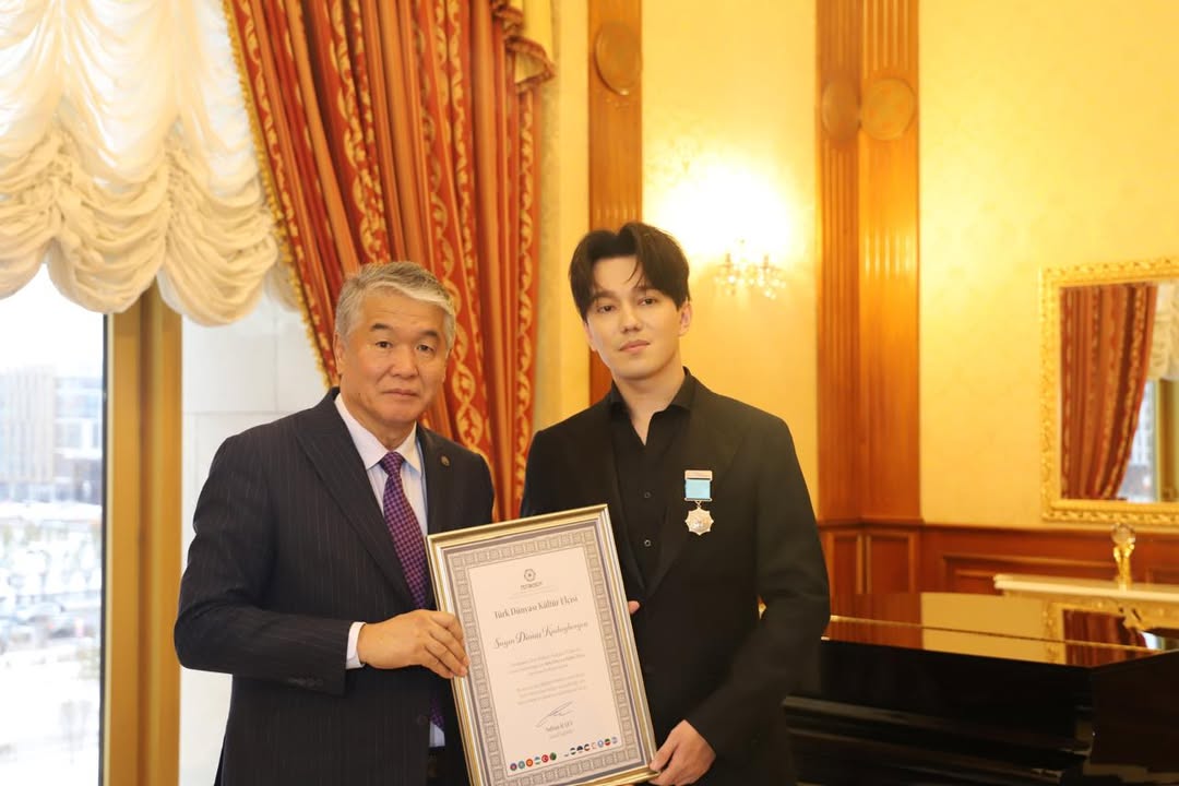 In Astana, Dimash Kudaibergen and Samal Yeslyamova were honored with prestigious awards of the Turkic world