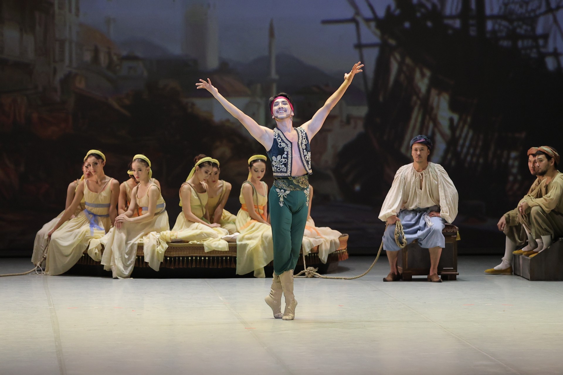 艺术与人生同行