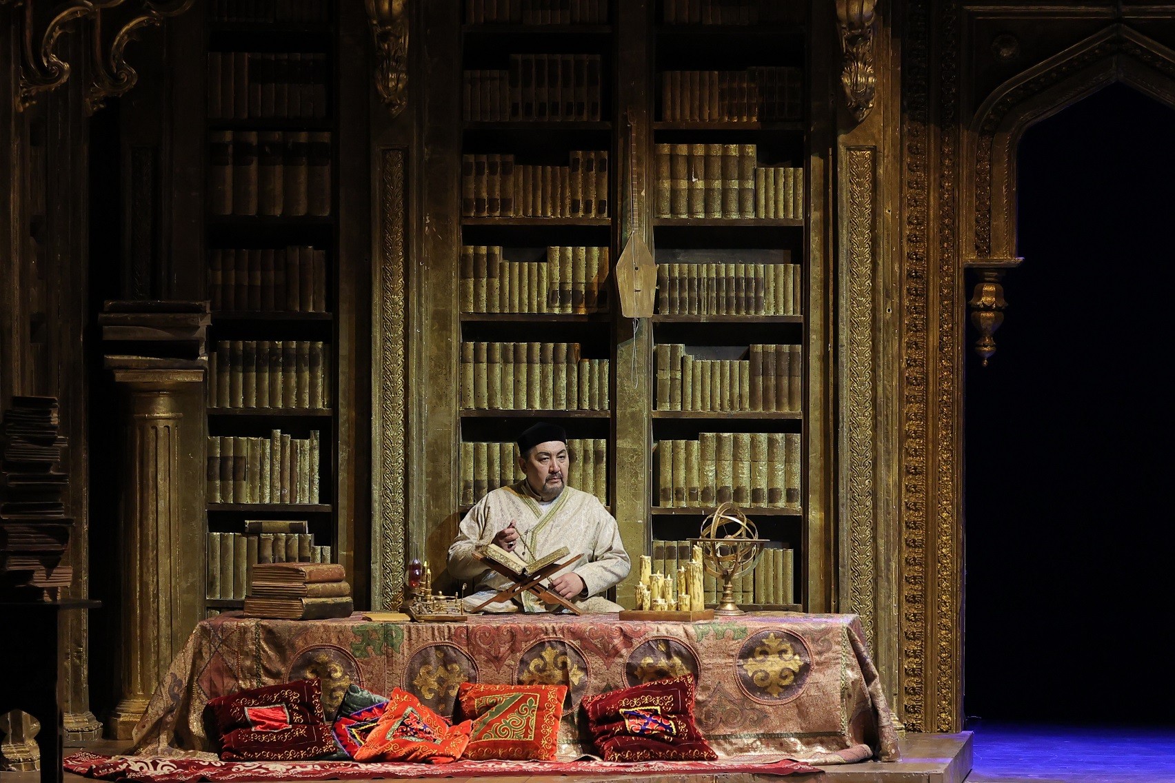 挚爱文学经典的鲜活化身