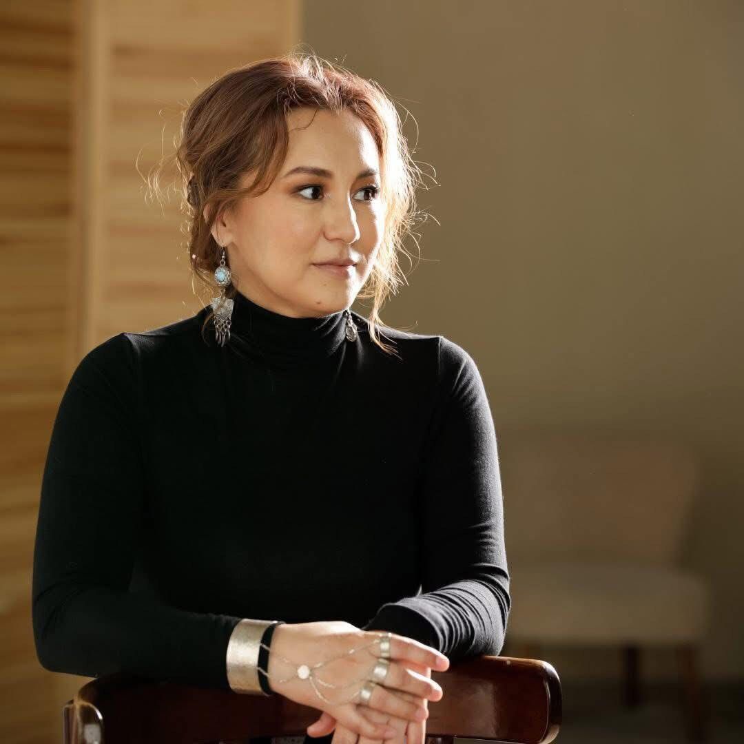 祝拉乌尚·萨比尔扎诺夫娜·努尔塔扎生日快乐！