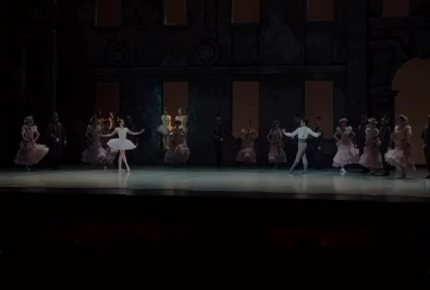 跨越距离的魔力：献给“阿斯塔纳歌剧院”艺术家的深情寄语