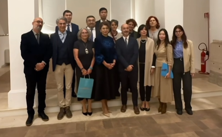 艾达·巴拉耶娃与意大利文化机构的代表举行了会晤