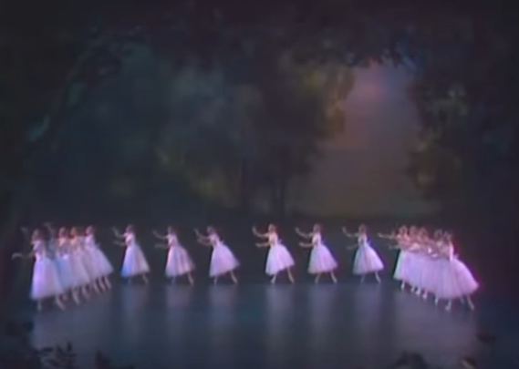 在圣诞节来临之际，与无与伦比的首席芭蕾舞演员一同沉浸在浪漫的梦幻世界中